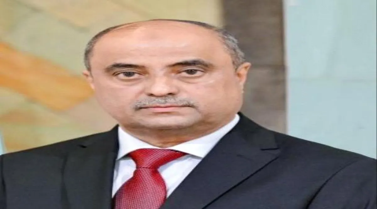 نائب وزير الصناعة يهنئ المستشار الرئاسي سالم بن بريك بمناسبة زفاف نجل أخيه في المكلا