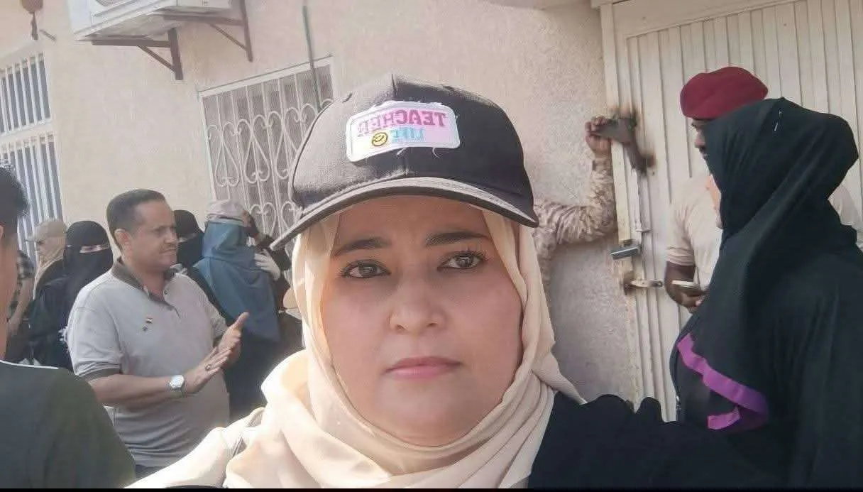 قيادية في الانتقالي توضح ملابسات فيديو متداول ومشاداتها مع الصبيحي بعدن