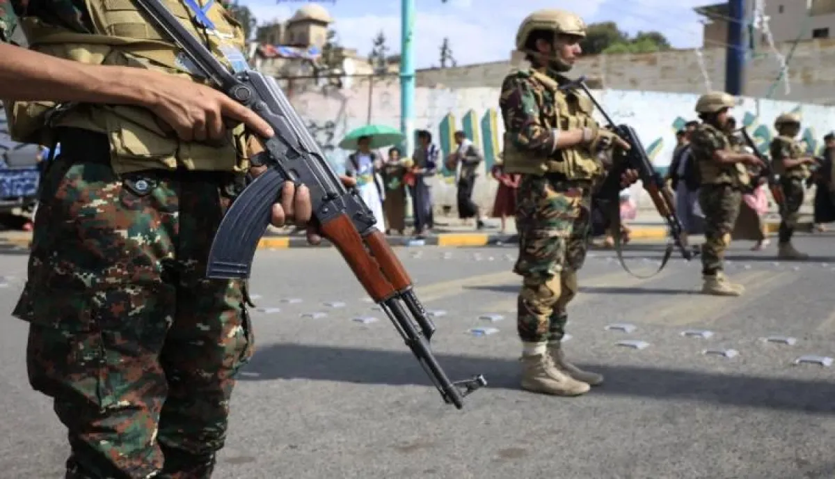 تفجر خلافات حادة بين كبار قيادات الحوثي في صنعاء.. وتبادل تهم وفضائح مدوية