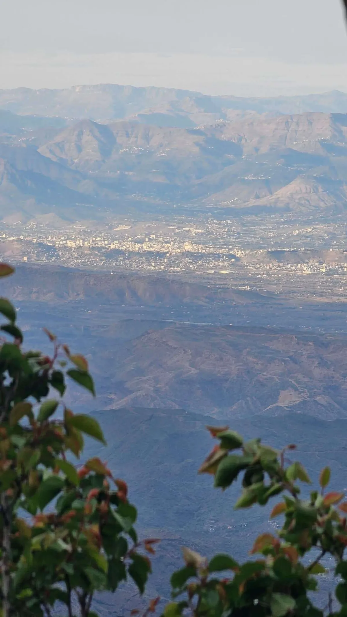 مستشفيات تعز الخاصة ترفع رسوم الفحوصات بنسبة 200٪