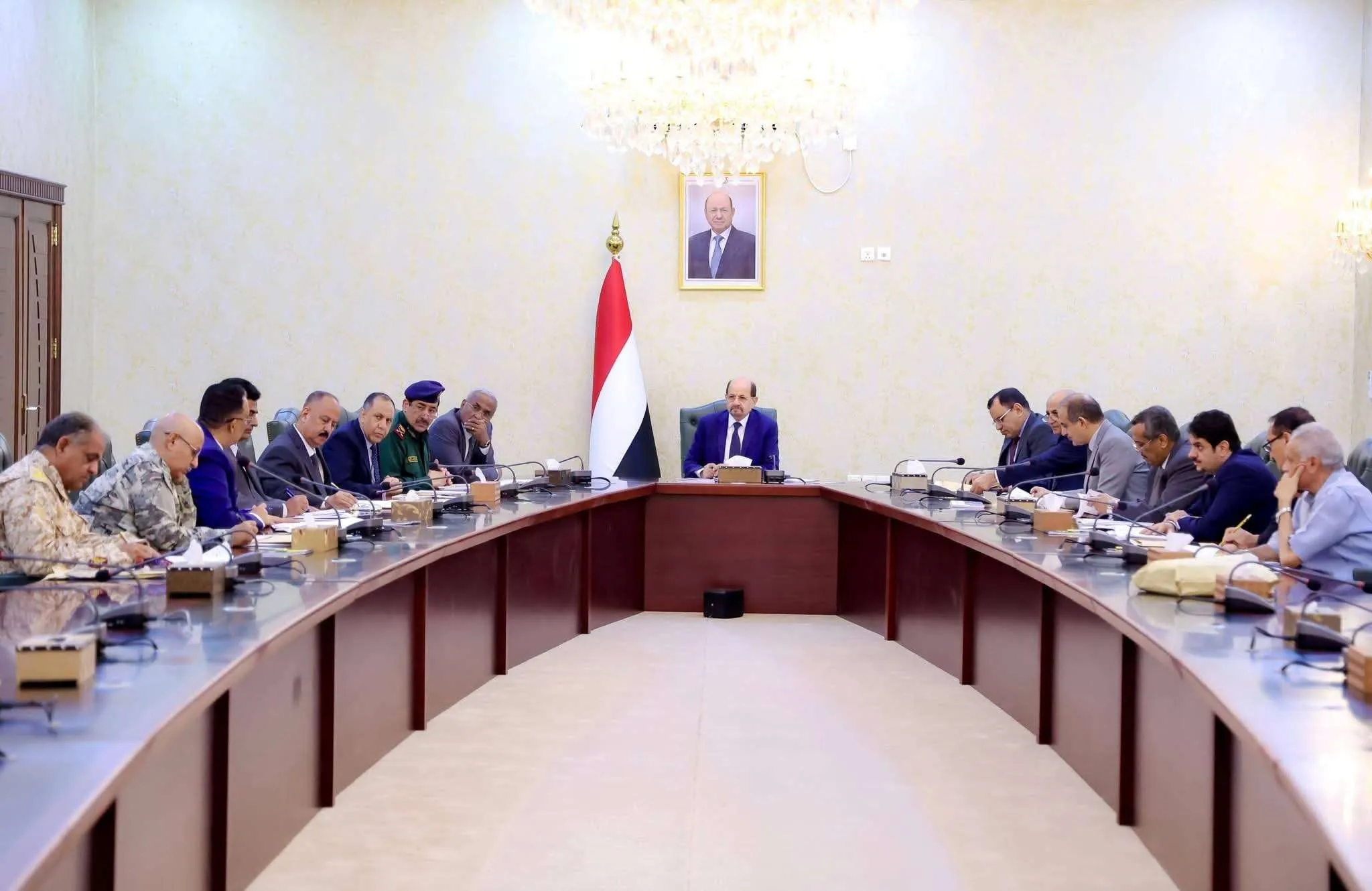 عاجل الحكومة تدين المحاولات المتكررة للنظام الإيراني للزج باليمن وشعبه في حروب عبثية