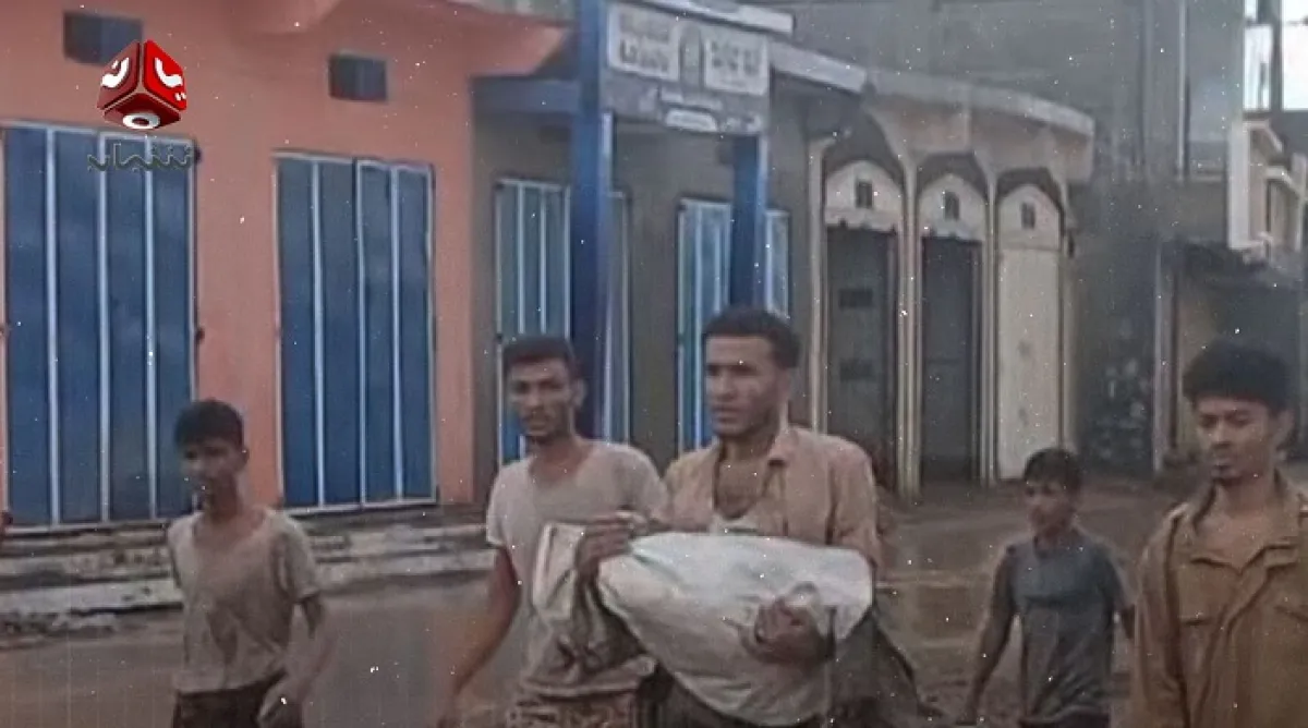 بعد السيول المدمرة.. المعمري يدعو لإعلان المخا منطقة منكوبة ويناشد بالتدخل لإنقاذ المتضررين