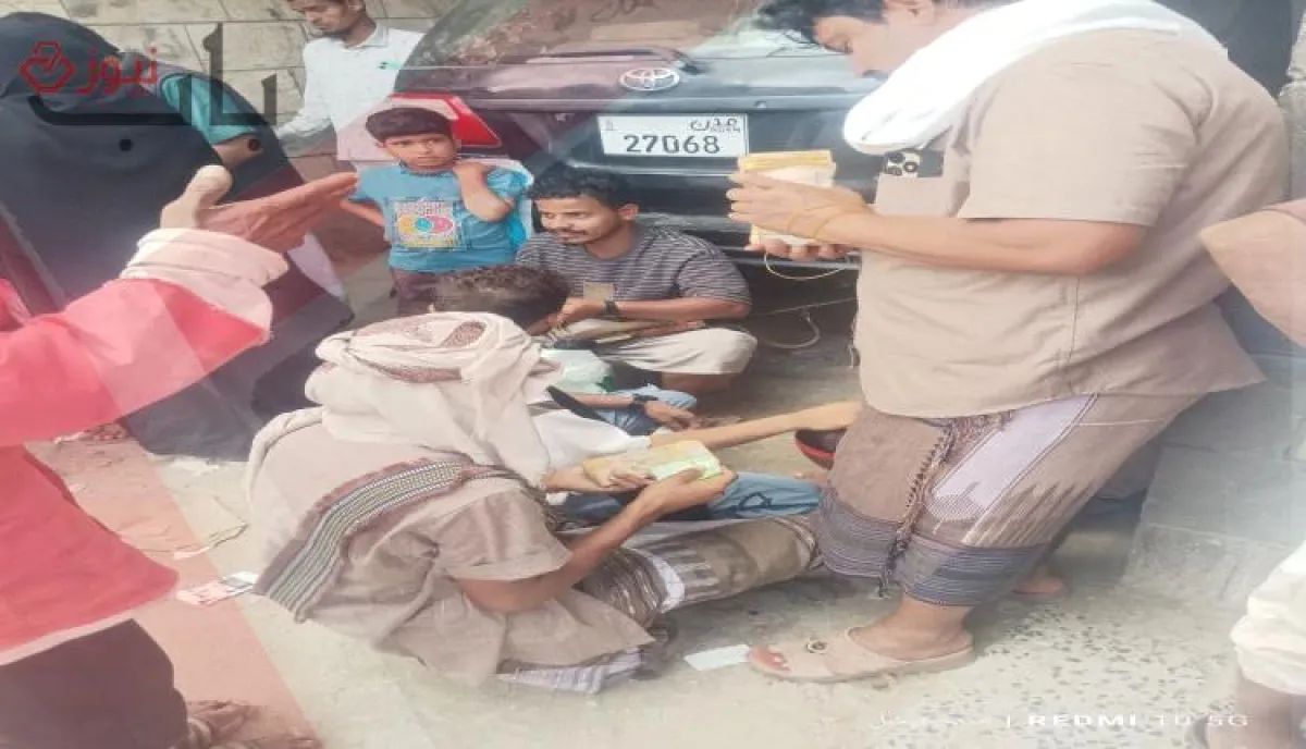 فوضى الصرافة تعود إلى لودر.. انتشار السوق السوداء أمام البنوك يثير تساؤلات