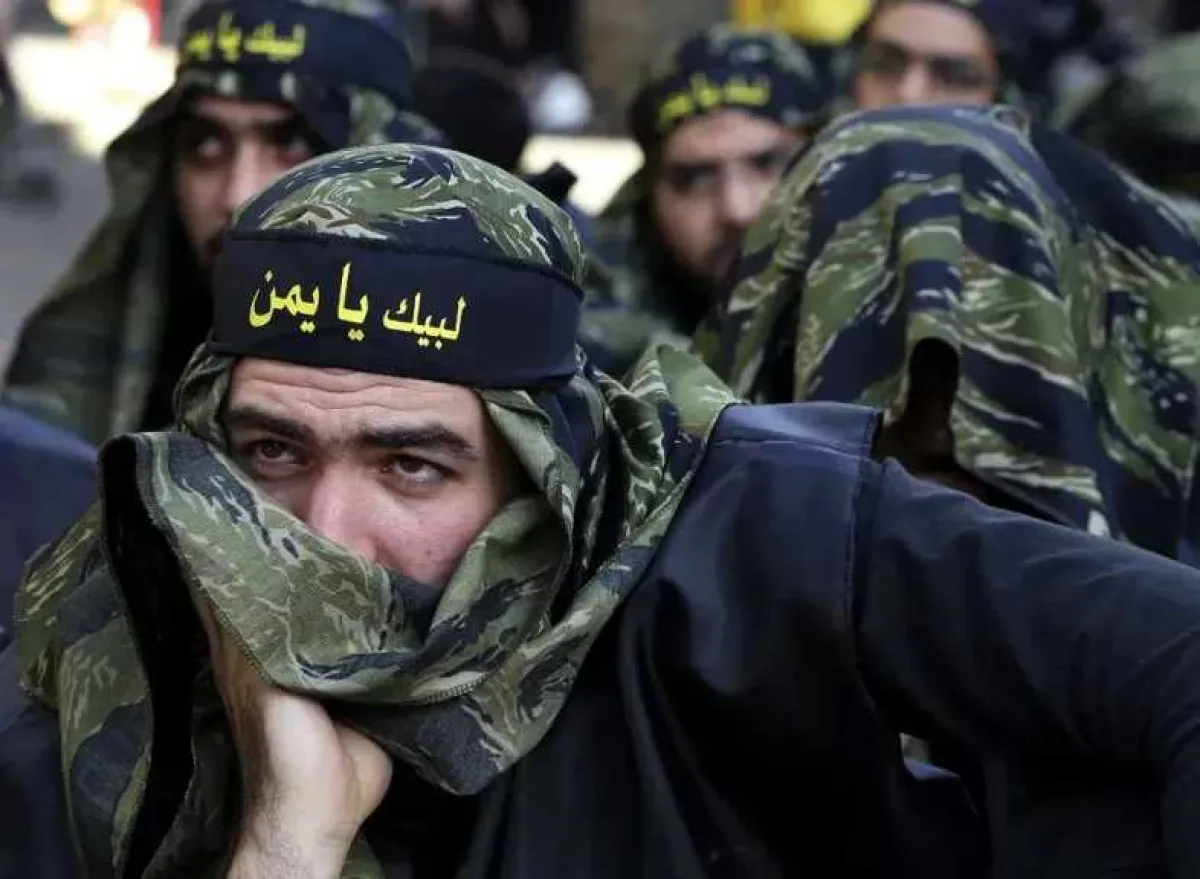 إعلان رسمي: وصول مجموعة من خبراء الحرس الثوري الإيراني إلى صنعاء