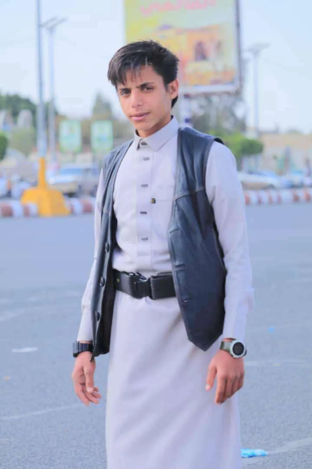 جريمة مروعة.. تفجير عامل توصيل في صنعاء