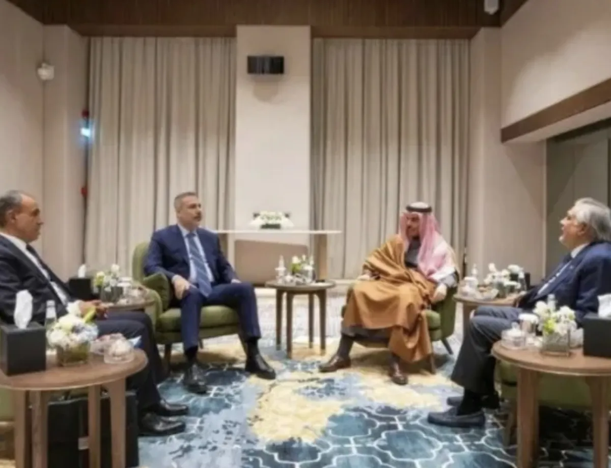 اجتماع سعودي تركي باكستاني مصري عاجل في إسلام آباد لهذا السبب