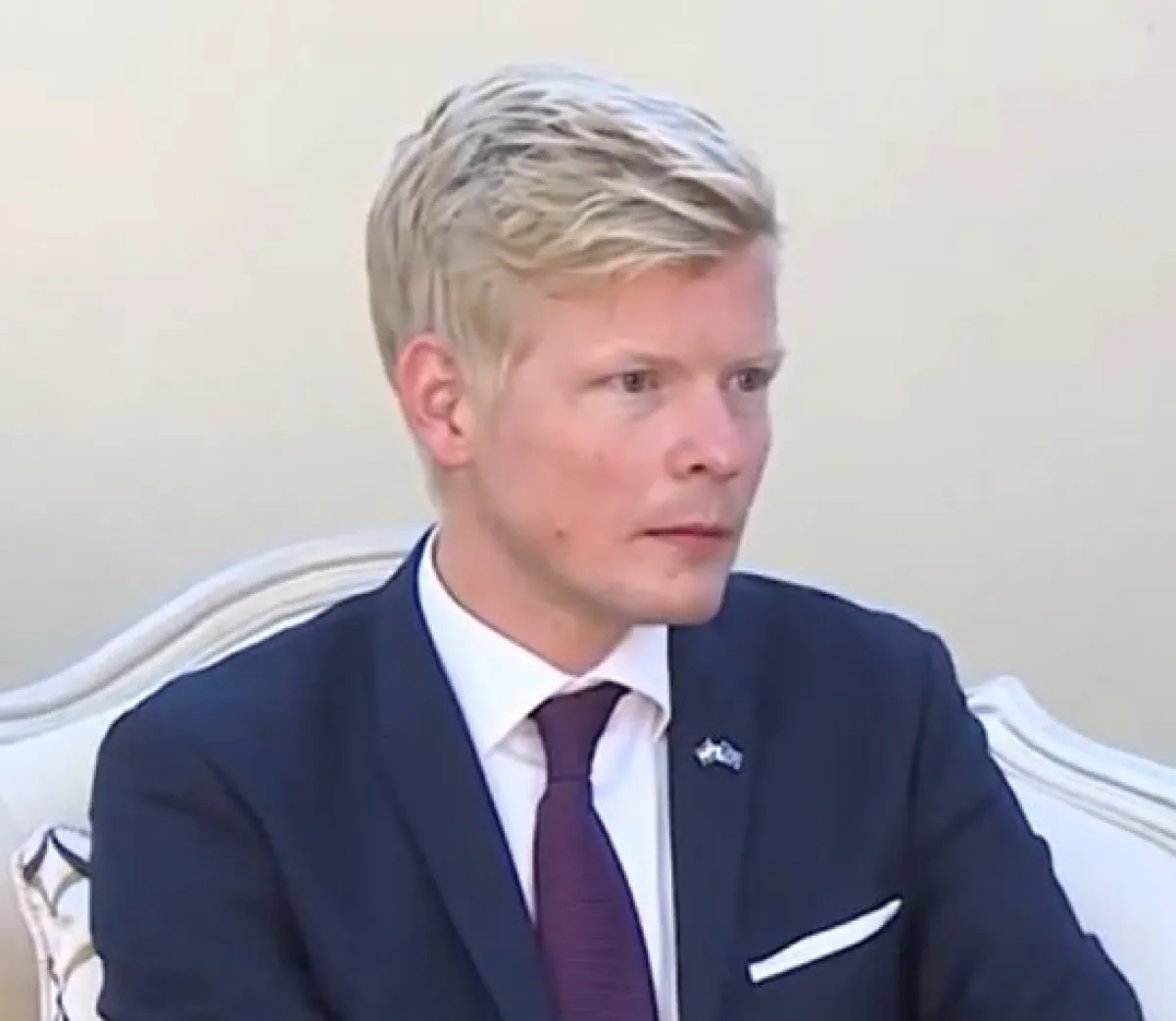 المبعوث الأممي يحذر من جر اليمن إلى حرب إقليمية بعد هجمات الحوثي على إسرائيل