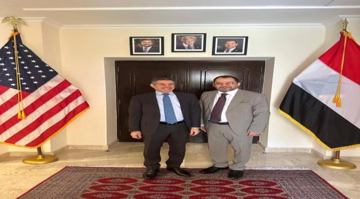 وزير الكهرباء يبحث مع السفير الأمريكي دعم قطاع الطاقة وتعزيز الاستقرار الخدمي