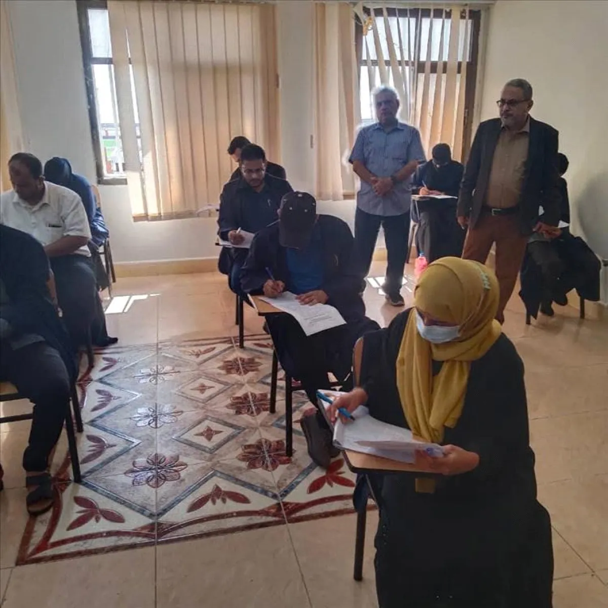 معهد القضاء يدشن امتحانات الدور الثاني لطلبة الدراسات التخصصية العليا بعدن