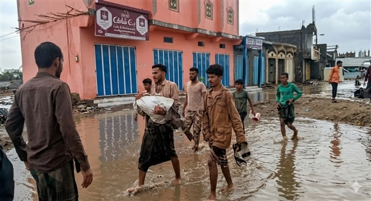 تقرير حكومي: وفاة 15 مواطنا وفقدان 9 آخرين جراء سيول الأمطار غربي تعز