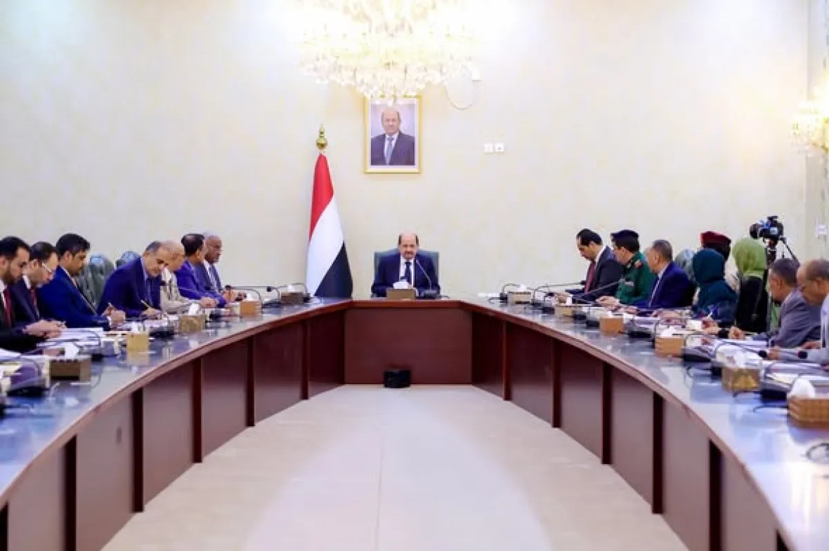 حكومة اليمن : انخراط الحوثيين في الحرب محاولة إيرانية لتخفيف الضغوط