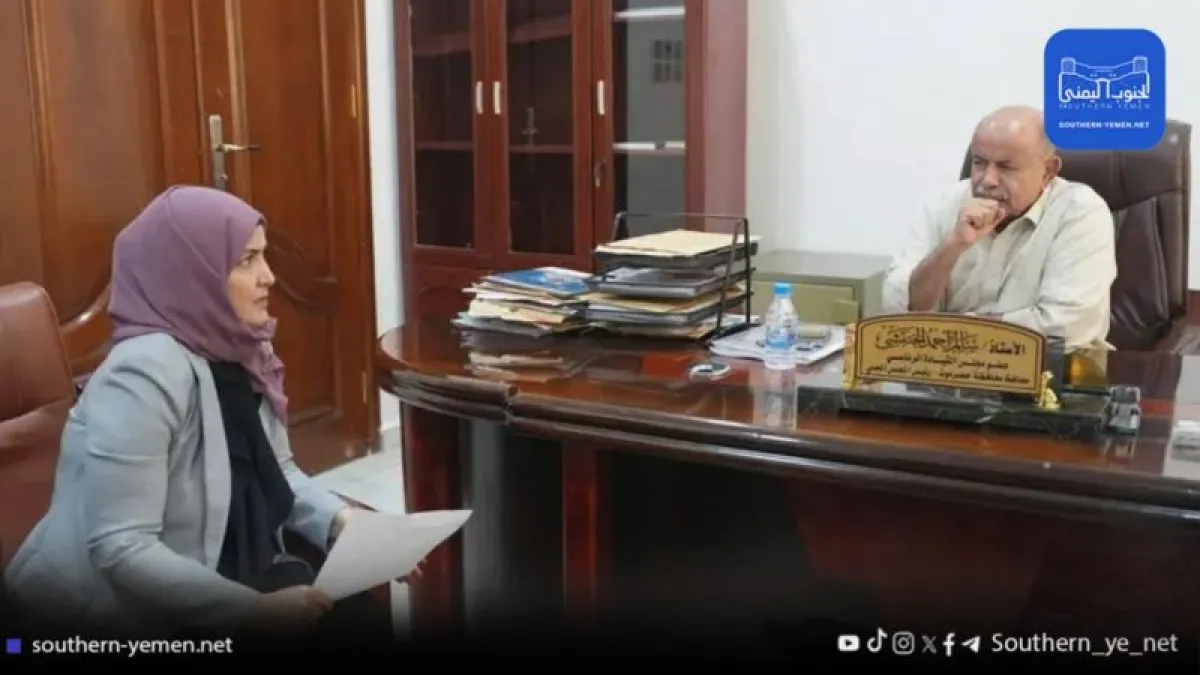 الخنبشي يبحث مع وزيرة الشؤون القانونية تطوير الأداء القانوني في حضرموت