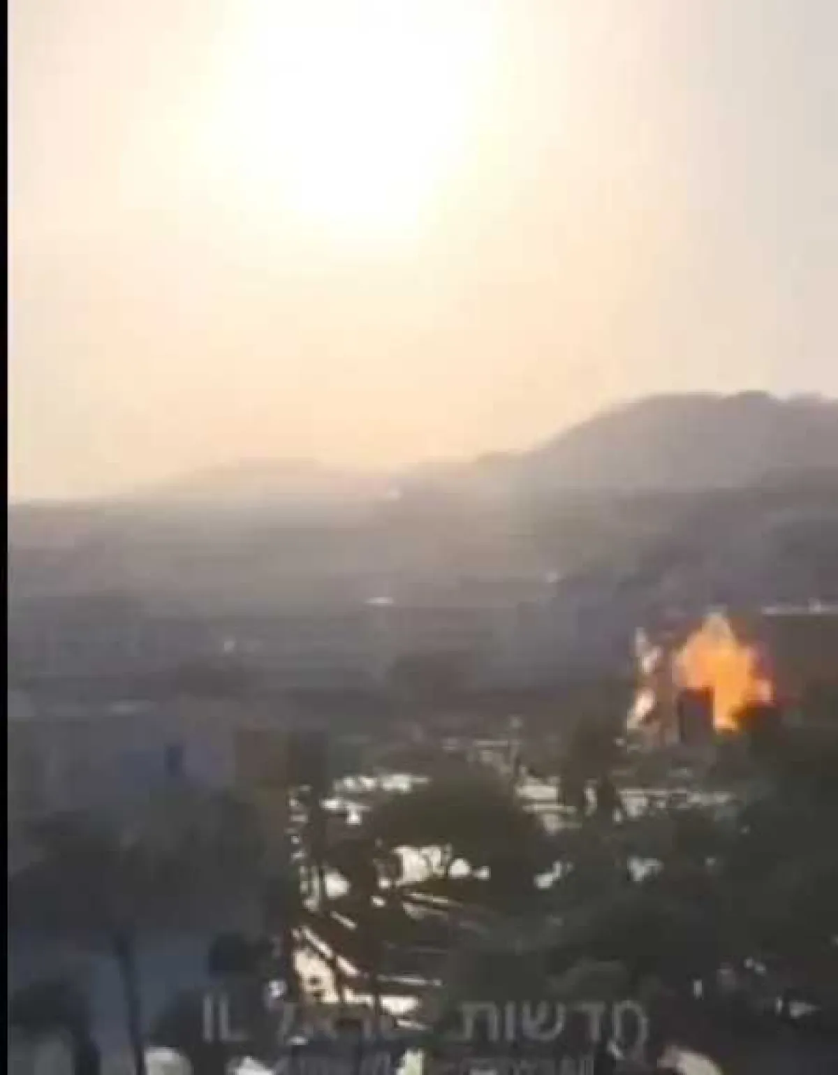 فيديو يوثق لحظة سقوط صاروخ ‘‘حوثي’’ على ‘‘إسرائيل’’.. ما حقيقته؟