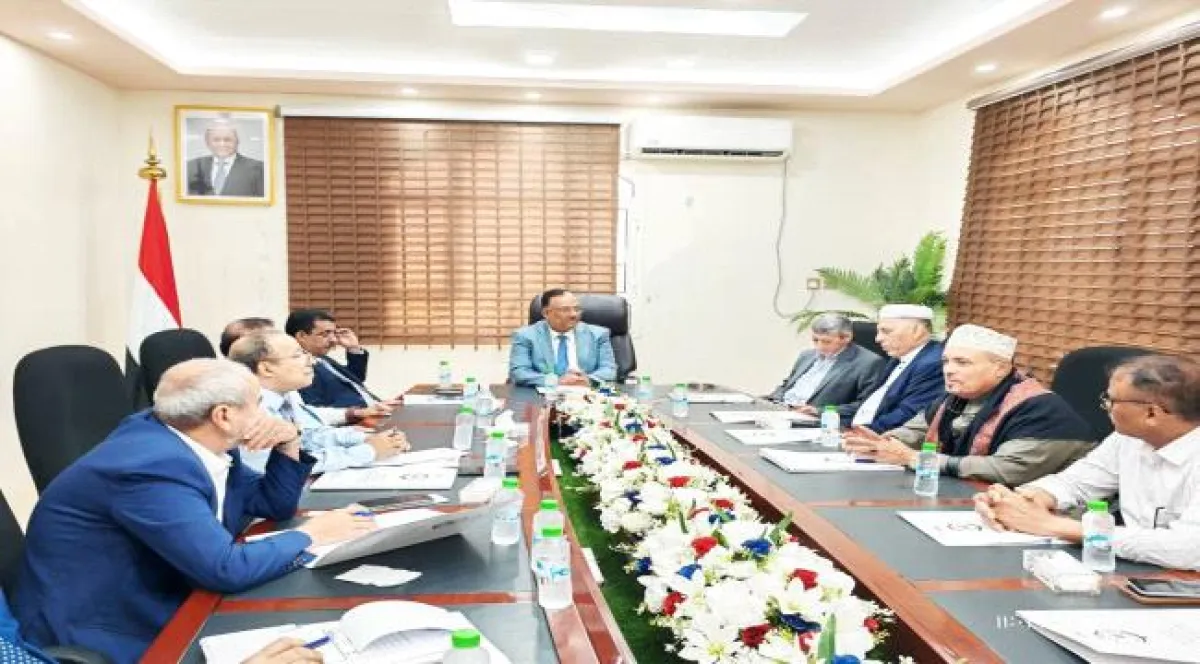 الجمارك والغرفة التجارية تناقشان جهود تسهيل العمل الجمركي