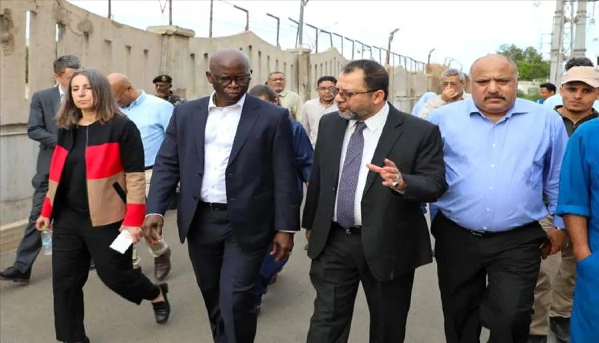 وزير الكهرباء ونائب رئيس البنك الدولي يتفقدان محطة الحسوة ويبحثان تطويرها