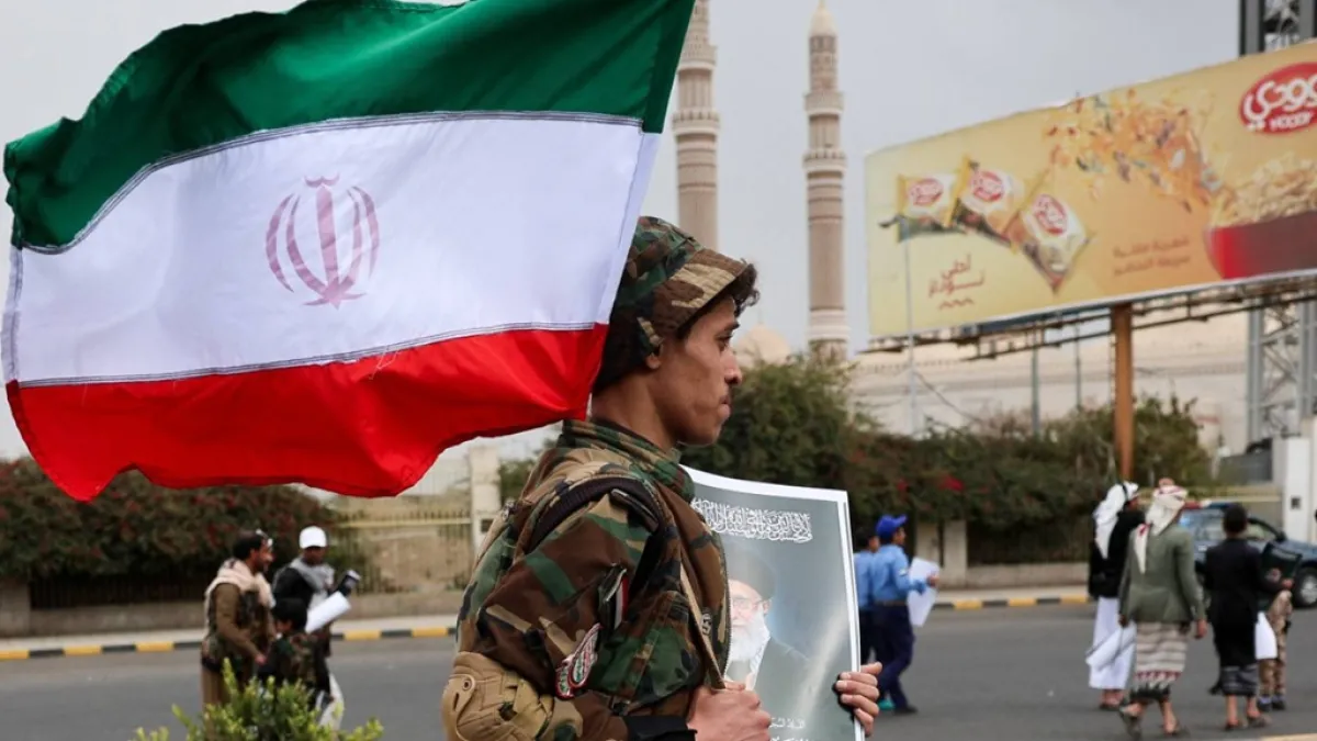 صحيفة عبرية: إسرائيل تدرس خياراتها للتعامل مع الحوثيين وتجنب فتح جبهة جديدة