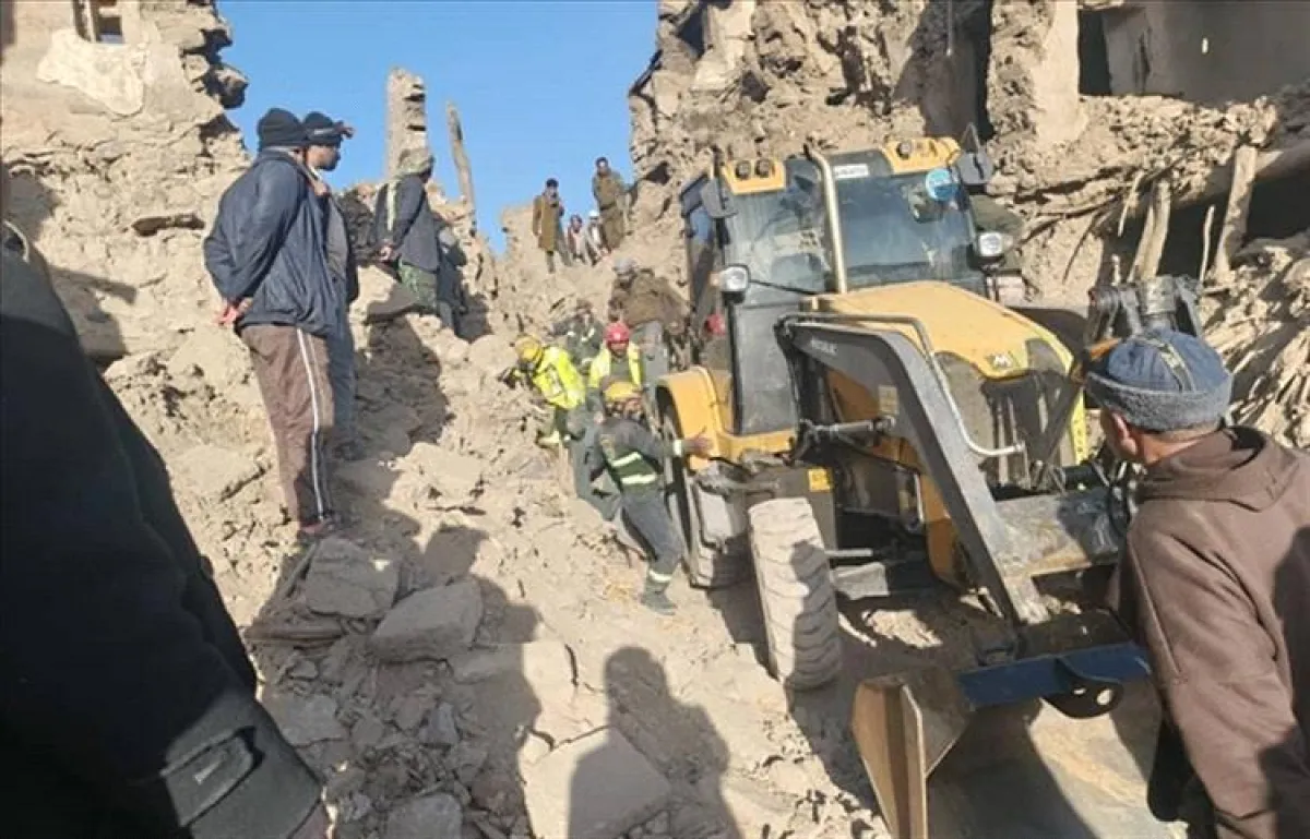 وفاة ثلاثة اشخاص بانهيار منزل نتيجة الامطار الغزيرة