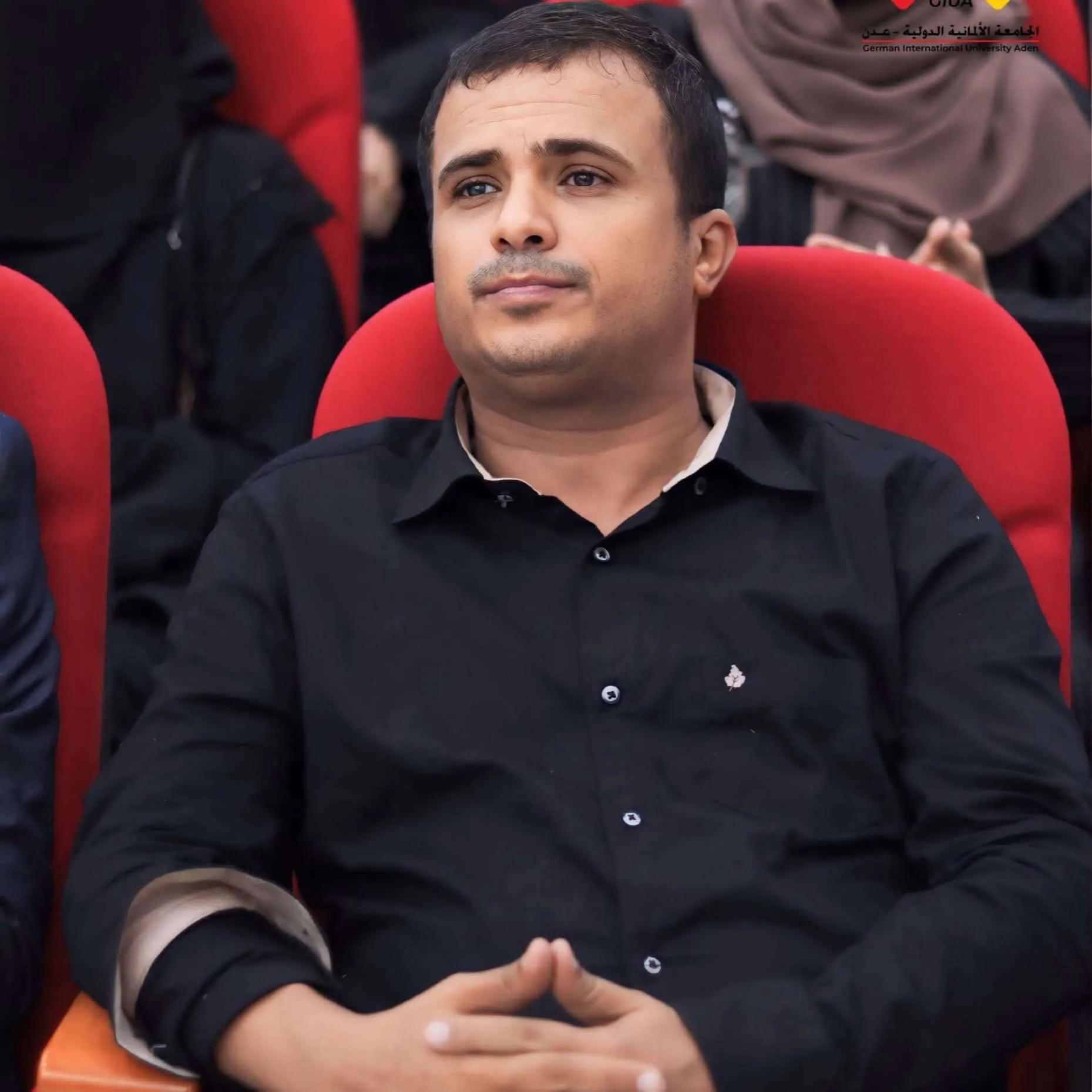 عبدالرحمن انيس: الانتقالي كان قادرا على استئجار مقراته بعدن بدلا من استخدام مقرات الدولة