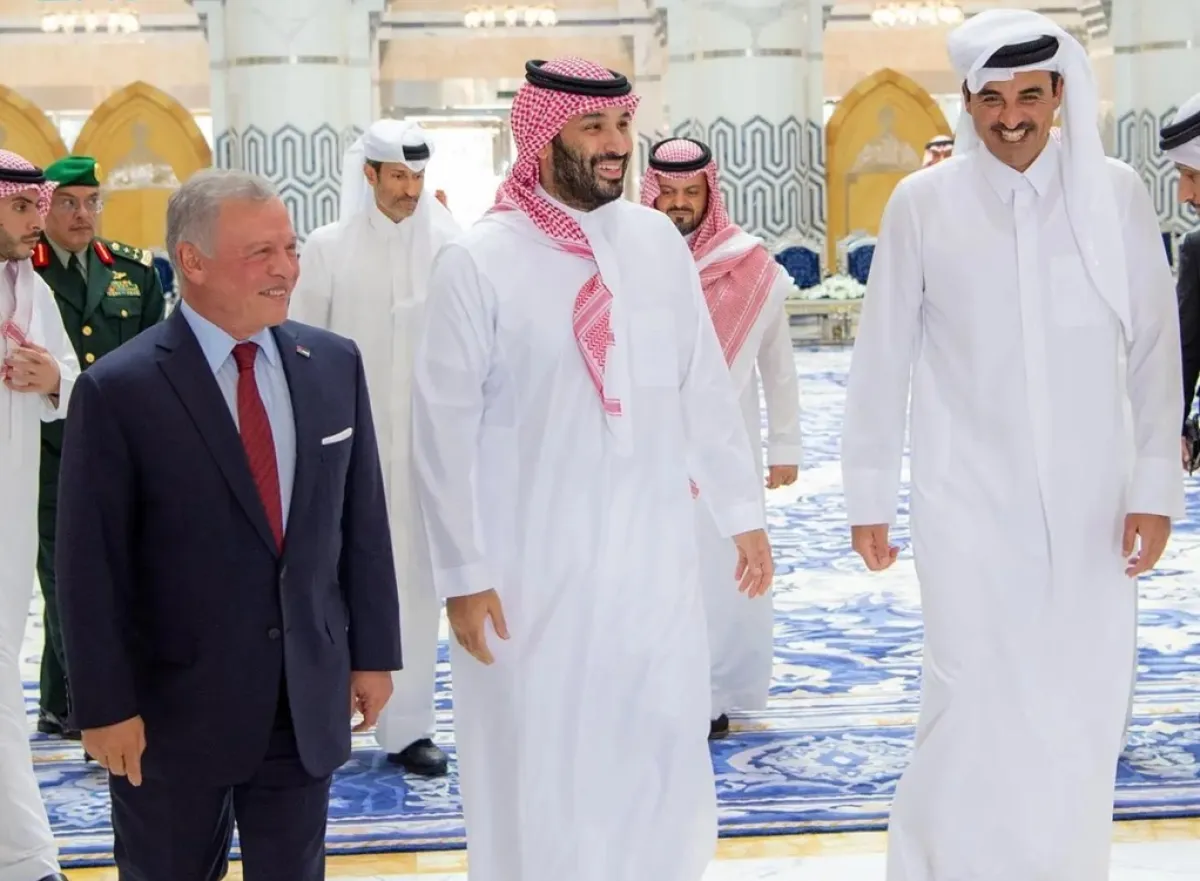 قمة سعودية أردنية قطرية في جدة تحذر من استمرار الهجمات الإيرانية