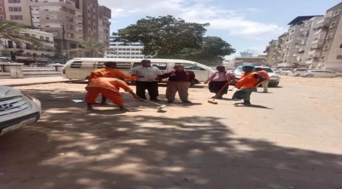 تحسين المشهد الحضري في المعلا والتواهي عبر حملات نظافة يقودها المهندس راشد