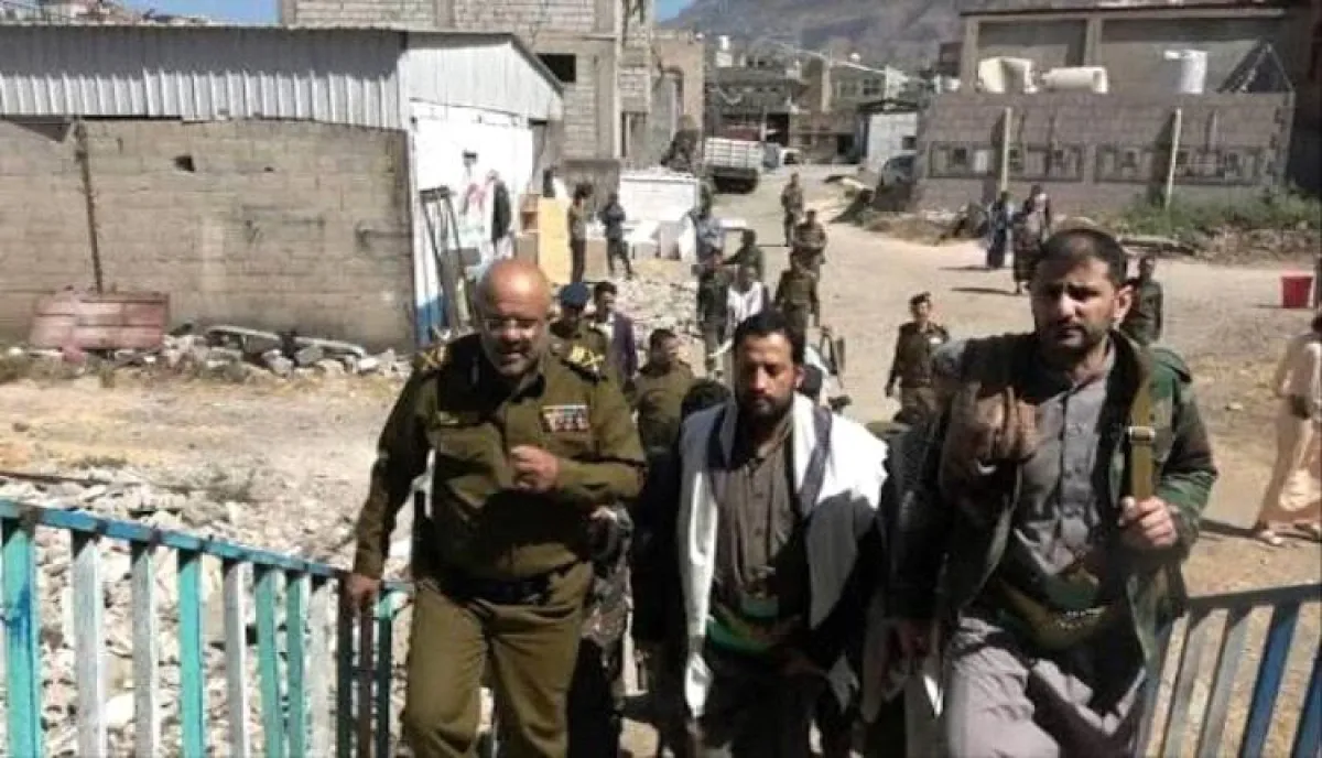 الحوثي يعدم 80 معتقل بالبطيء.. تفاصيل صادمة عن تعذيب صامت وتحقيقات ابتزاز ووعود إفراج مستحيلة