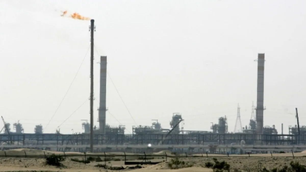 أبوظبي: وفاة مصري وإصابة 4 آخرين جراء حريقين في منشآت حبشان للغاز