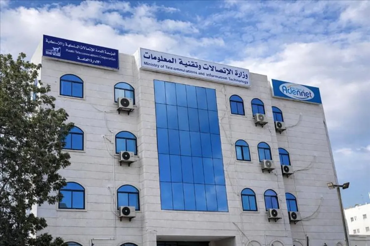الوزير أ. د. شادي باصرة يتجاوب مع مناشدة المتعاقدين، وأكد الدولة ليست ساحة لتوزيع الوظائف على حساب الكفاءة