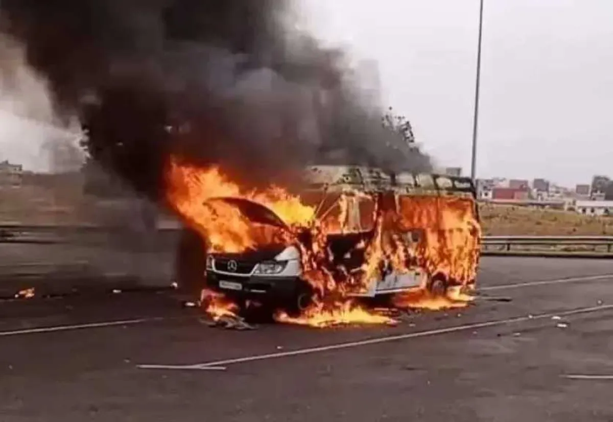 لحظات الرعب! حافلة يمنية تتحول لجحيم في السعودية والركاب يفلتون من الموت!