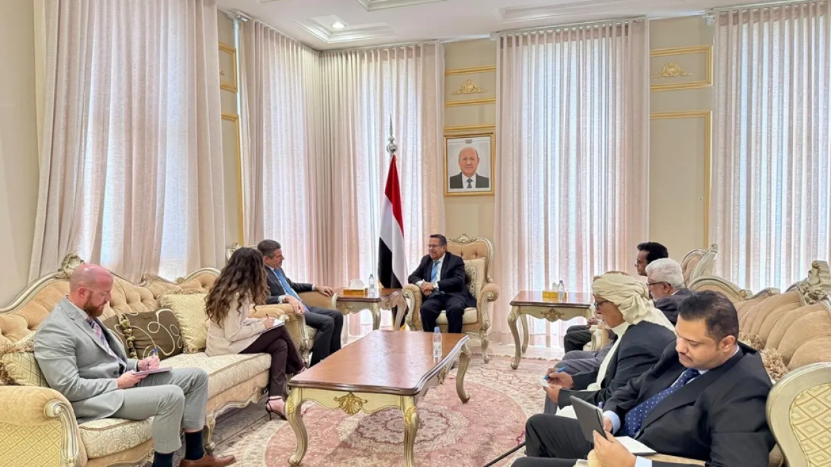 بن دغر يبحث مع السفير الأمريكي تداعيات التصعيد الإيراني ويدعو لموقف دولي حازم لدعم الشرعية