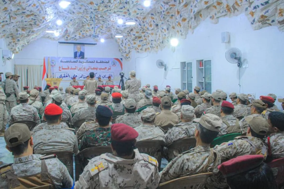 وزير الدفاع لمنتسبي المنطقة السادسة :أنتم على أعتاب نصر جديد ومهمة وطنية تنتظركم