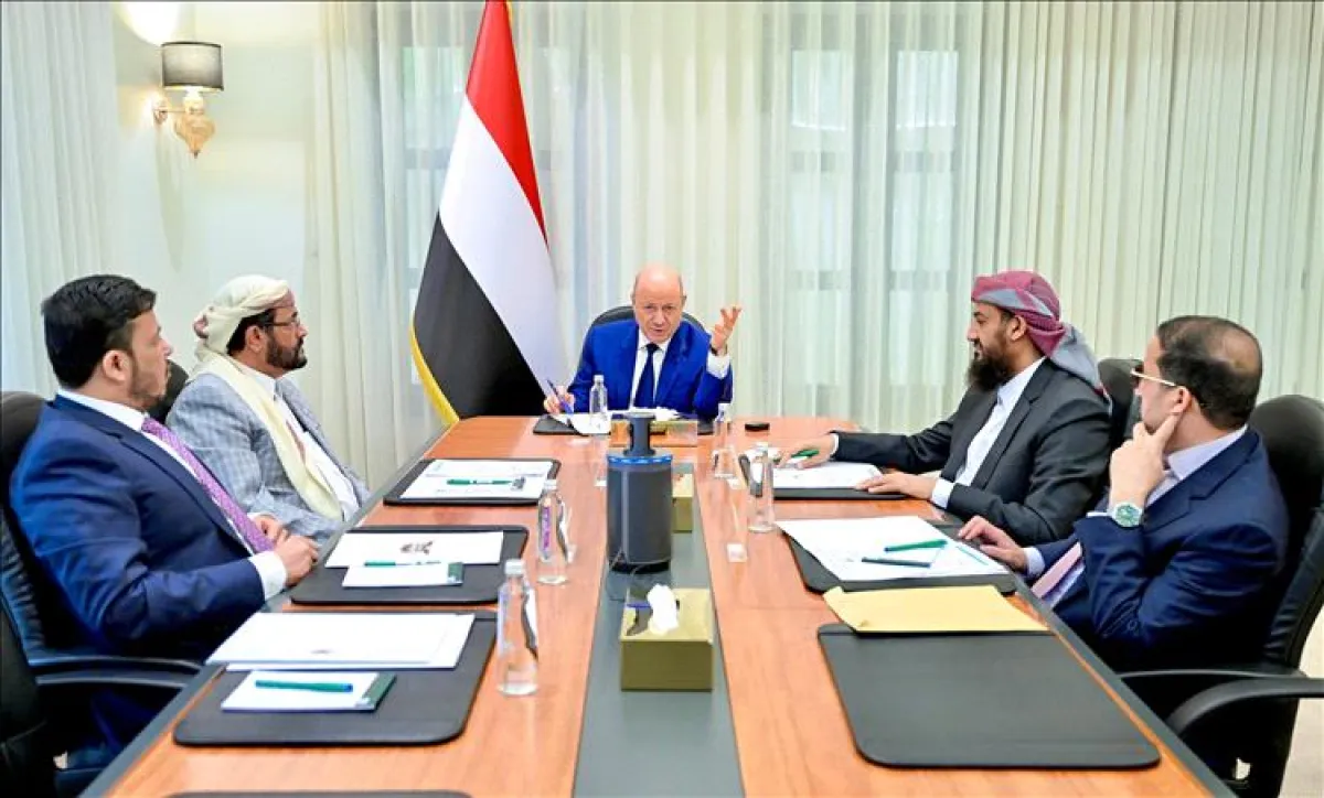 مجلس القيادة يناقش آليات الاستجابة لتداعيات التطورات المحلية والاقليمية