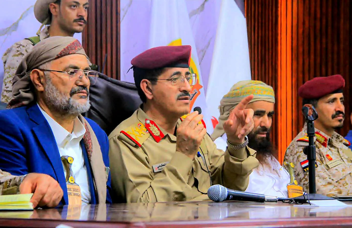 وزير الدفاع اليمني: جميع التشكيلات العسكرية باتت تحت قيادة واحدة وقرار موحد