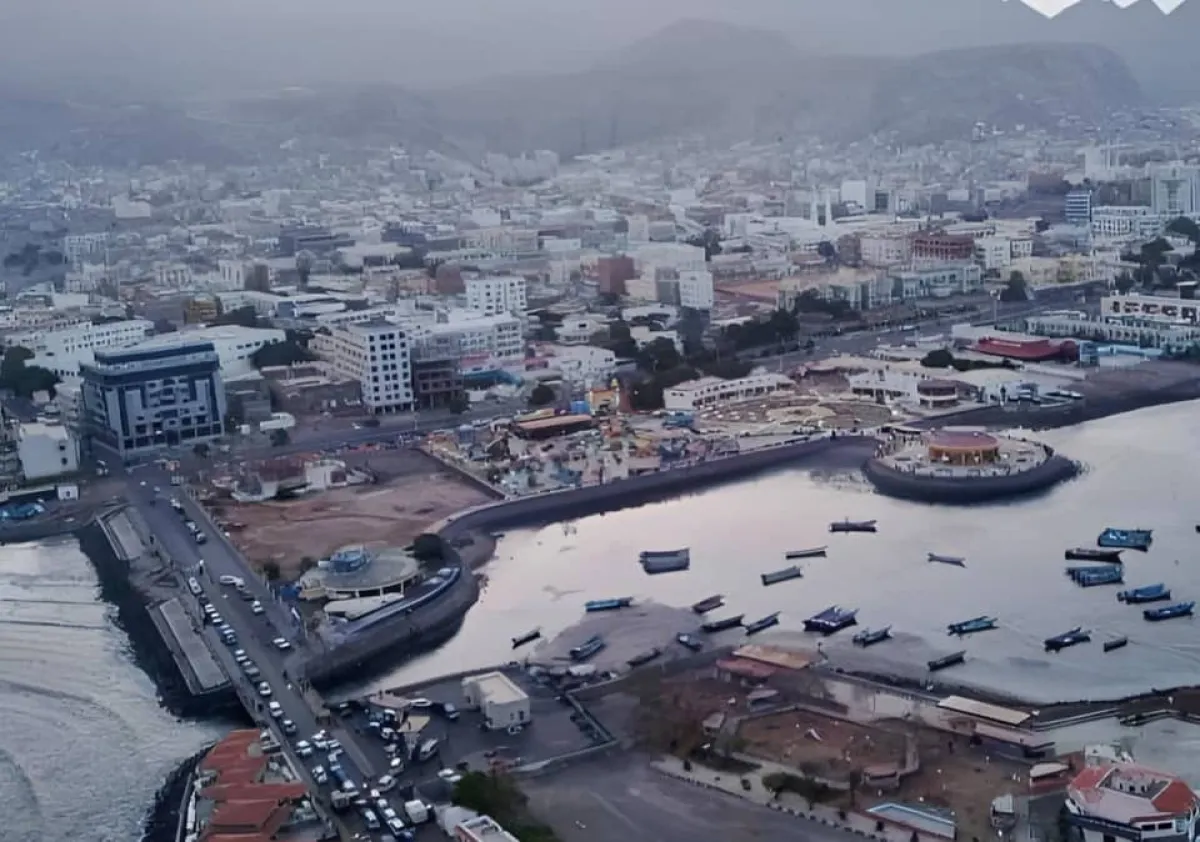 عدن: إغلاق ورش تحويل السيارات للغاز بعد تحذيرات من مخاطر تهدد حياة المواطنين