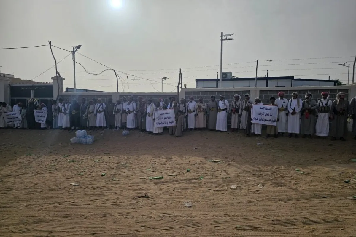 مأرب: مطالبات بتحسين الكهرباء وفتح بوابة سد مأرب خلال وقفة احتجاجية بالوادي