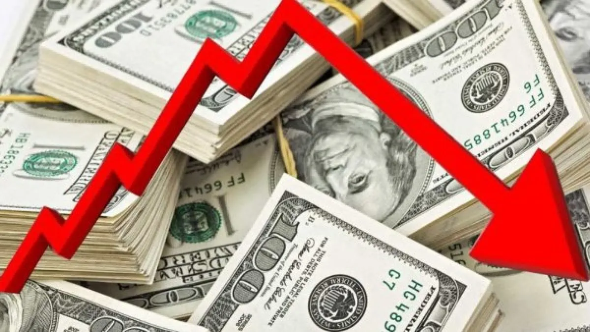 تقلبات جديدة في سوق الصرف… الريال اليمني يواصل تراجعه أمام العملات الأجنبية