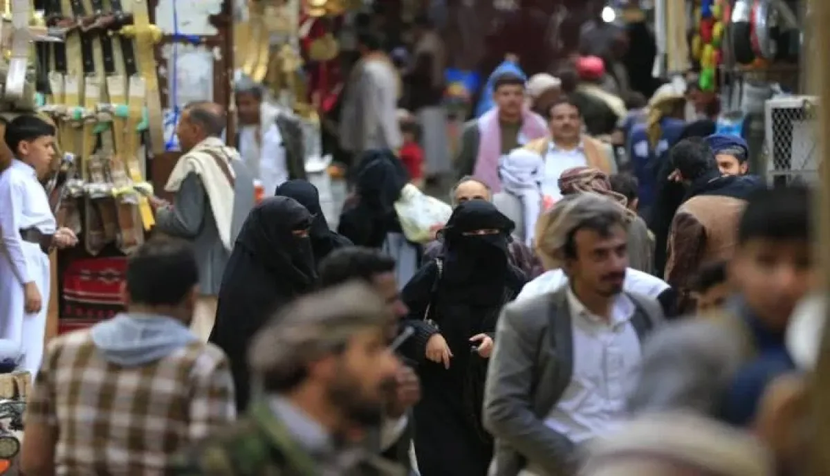 القطاع الخاص يذبح في صنعاء بقرار صادم للتجار دفع الكثير منهم الفرار إلى عدن 