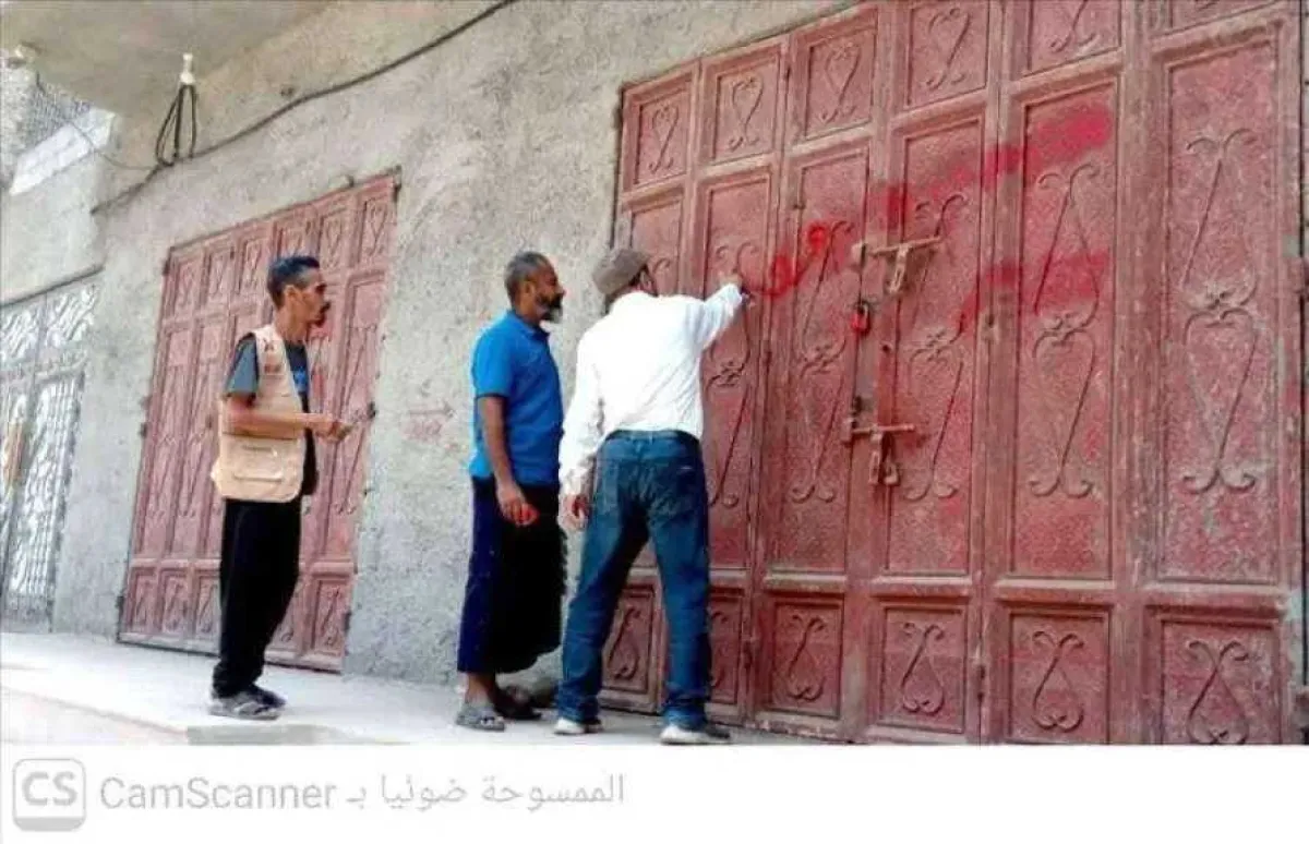فضيحة مياه ”شملان” في عدن: إغلاق 4 مخازن ورفع الأسعار للضعف!