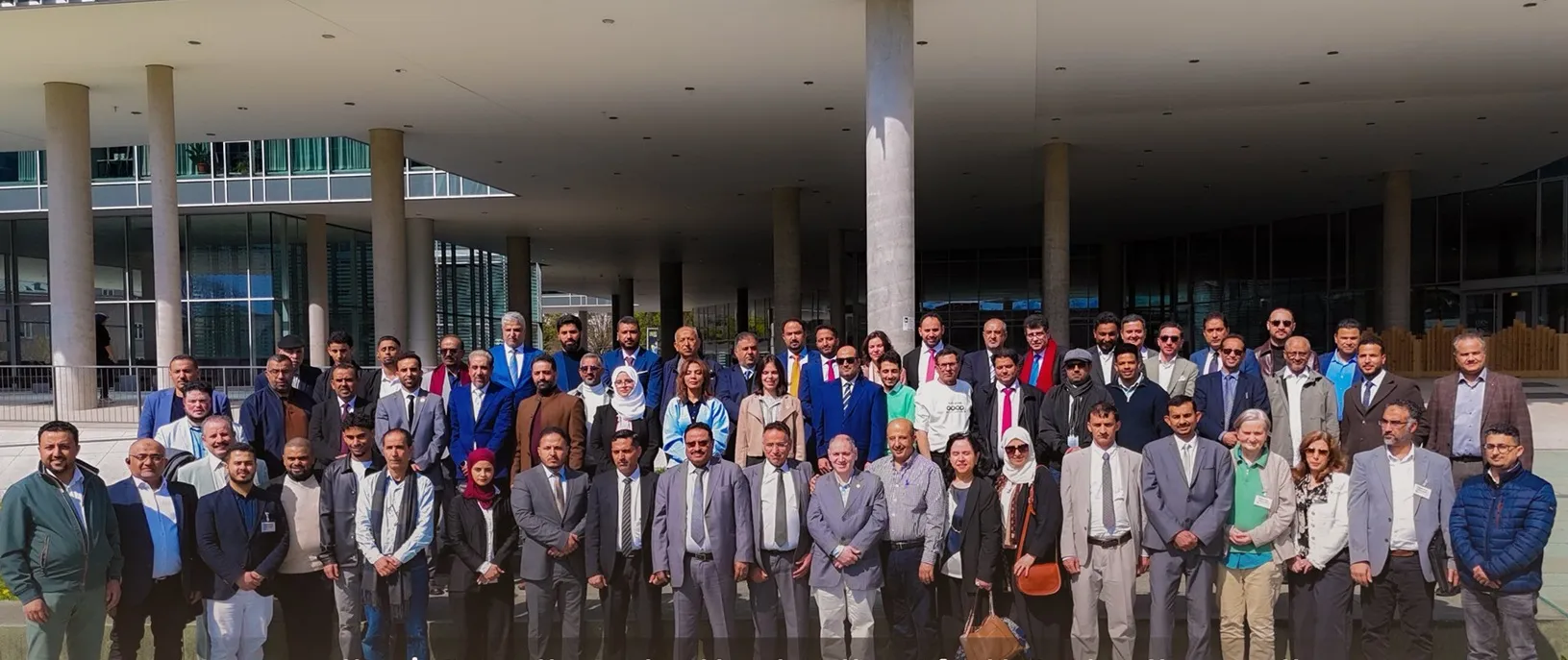 مؤتمر دولي في النمسا يؤكد: المرجعيات الثلاث أساس الحل في اليمن واستعادة الدولة ضرورة لا تقبل التأجيل