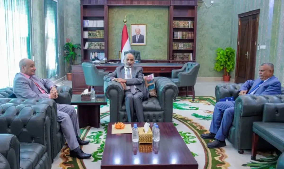 عضو مجلس القيادة محمود الصبيحي يؤكد على دور الأحزاب السياسية في مساندة جهود الدولة وتعزيز الاستقرار السياسي
