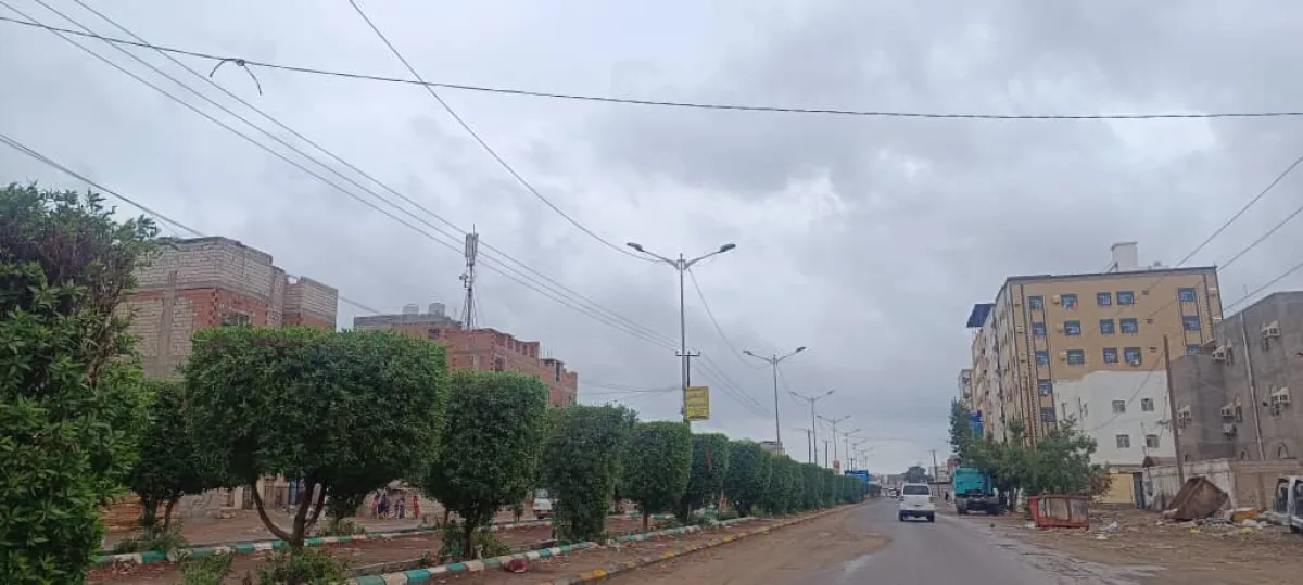 عدن.. انقطاع الماء عن مدينة الممدارة والأهالي يناشدون