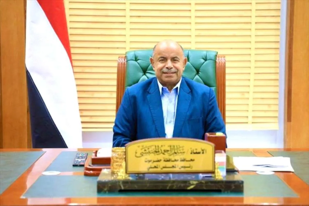 الخنبشي يصدر قرارًا بتكليف مدير جديد لمكتب الشركة اليمنية للغاز بحضرموت