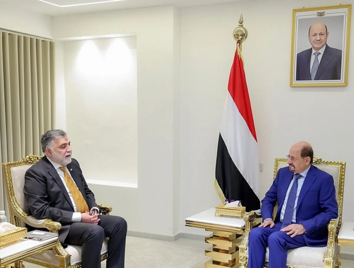 الزنداني يستقبل ممثل الصحة العالمية ويؤكد تطلع اليمن إلى شراكة استراتيجية وبناء أنظمة صحية مستدامة