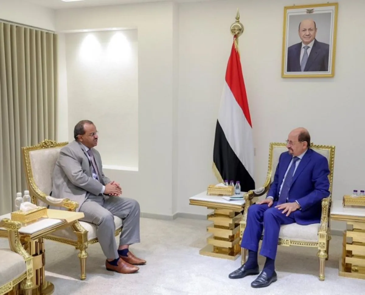 الزنداني يوجه بمضاعفة السلطة المحلية في البيضاء بمضاعفة العمل اغاثيا وانسانيا