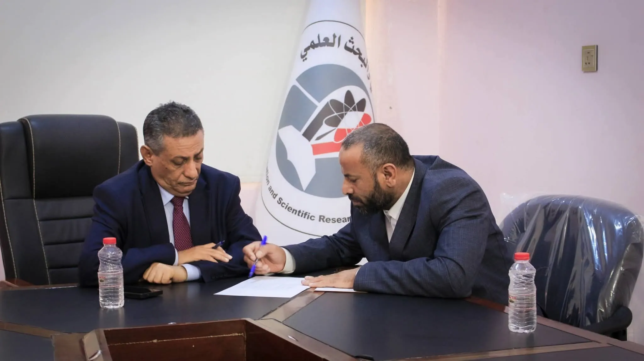 القبة يثمن جهود رئيس وأعضاء مجلس الوزراء، ويناقش مع وزير التعليم العالي قرار جامعة الضالع