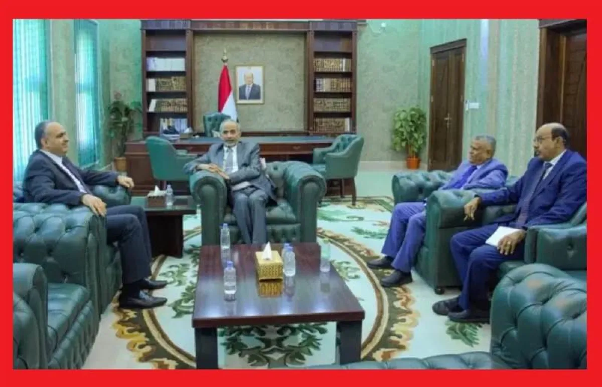 توجيهات رئاسية عاجلة.. الصبيحي يشدد على انتظام الرواتب وتسريع التسويات لمواجهة التدهور المعيشي