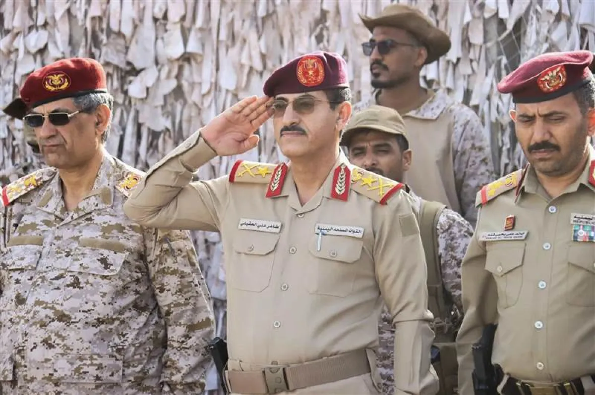بعد غياب عشر سنوات...مشهد وطني لافت في عدن.. النشيد الجمهوري وعلم الوحدة يرسّخان رسائل “توحيد الصفوف”