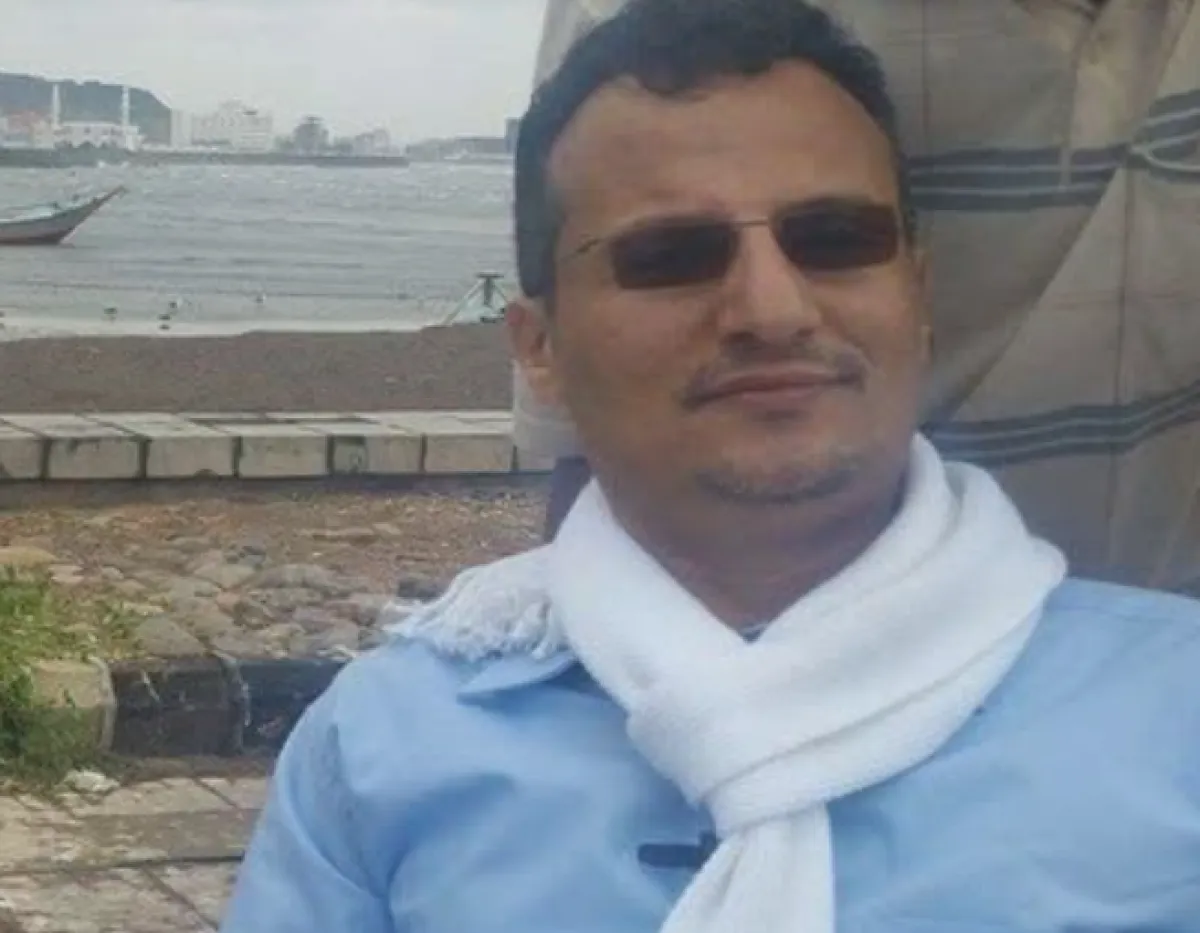  صحفي بارز يعود للمشهد بعد غياب عشر سنوات وهكذا وصفه ناشط في الانتقالي وأطلق عليه هذا الأسم !