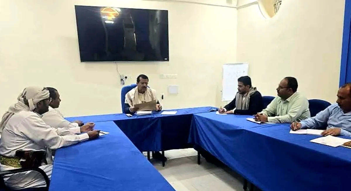 لجنة الأراضي بمأرب تبحث معالجة الإشكالات العقارية وتؤكد تسريع الحلول