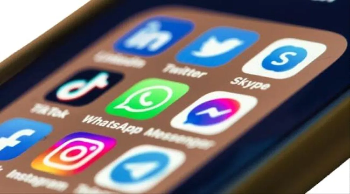 ميتا تغلقها رسمياً اليوم.. ما مصير رسائلنا على ماسنجر وما سر القرار؟