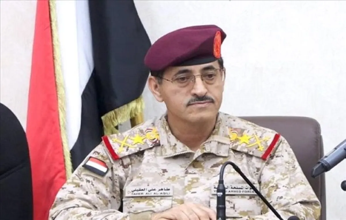 وزير الدفاع يعلن إجراءات صارمة لإصلاح كشوفات الجيش وإلغاء الأسماء الوهمية